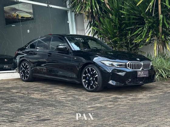 BMW 320i 2.0 16V TURBO FLEX M SPORT AUTOMÁTICO BMW 320i 2.0 16V TURBO FLEX M SPORT AUTOMÁTICO